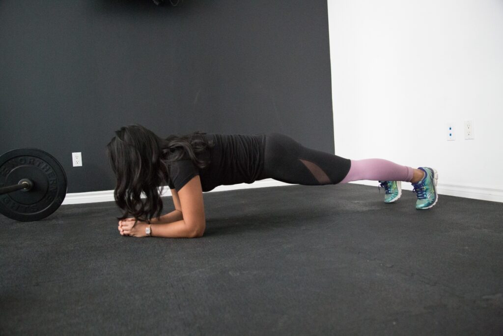 woman plank gym training